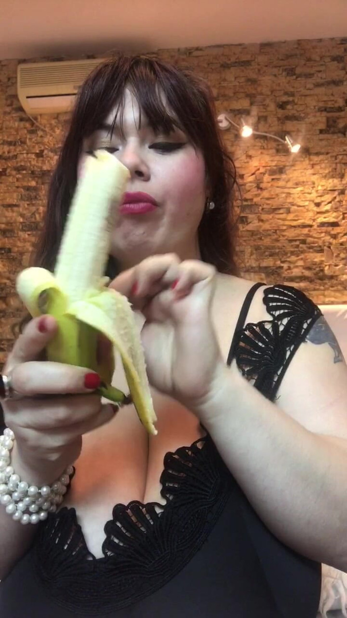 Roxanne Miller: Banana Me