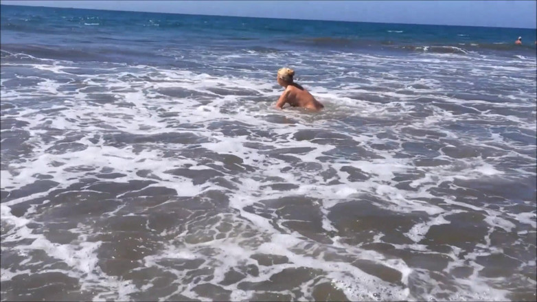 Angel Grazia: The Great November Holiday in Gran Canaria