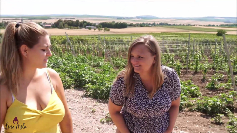 Lina Mila: Outdoors Piss with Lena Lust!