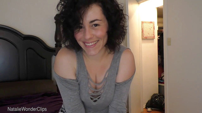 Natalie Wonder: Глючая подруга-бот