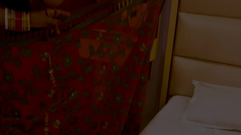 Indian porno creator: Справжній індійський девар бхабхі має секс на хінді аудіо