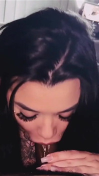 Khloe Lynn Tatted PAWG je ošukaná do obličeje a stříká na celý její velký zadek