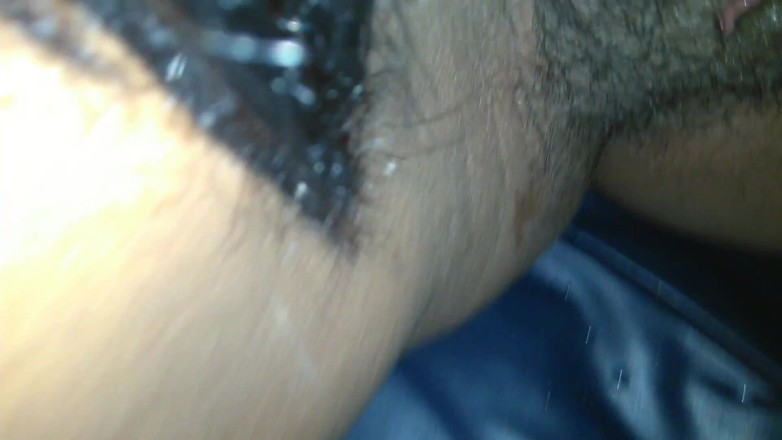 AhjanteDlx: Mira su coño