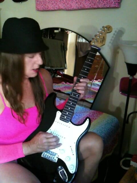 Lizzy Yum vintage and behind the scenes interviews: Lizzy Yum retro und hinter den kulissen 32