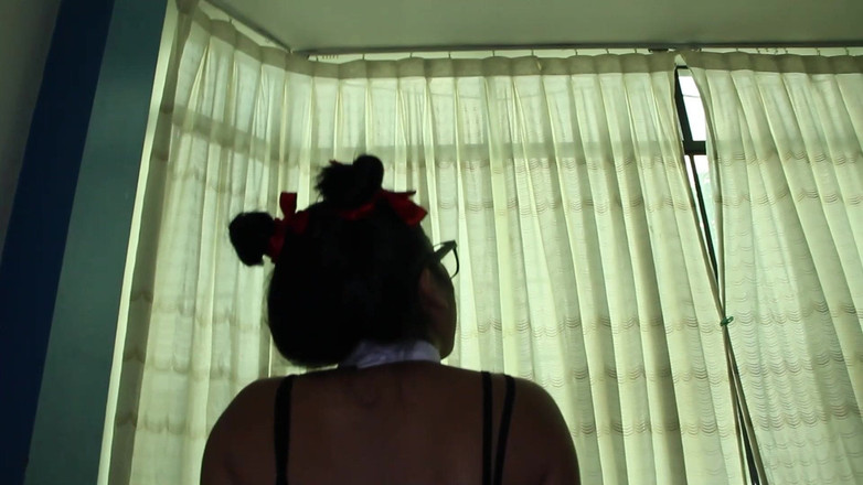 Kevin's Life: Zkažená nevlastní dcera je potrestána za nošení příliš malých šatů