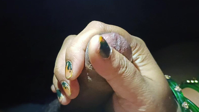 Catchybusty: Catchybusty veut jouer avec une bite