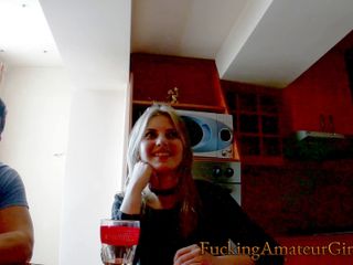 Fucking Amateur Girls: Покірну блондинку довго і грубо трахали двоє жорстких чоловіків