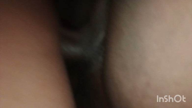 Pornsexlive: Bạn thân nhất của tôi đã thông qua cho tôi vợ...