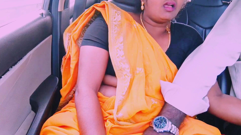 Telugu honey lips: Pembantu india lagi ngomong jorok sambil ngomong jorok di dalam...