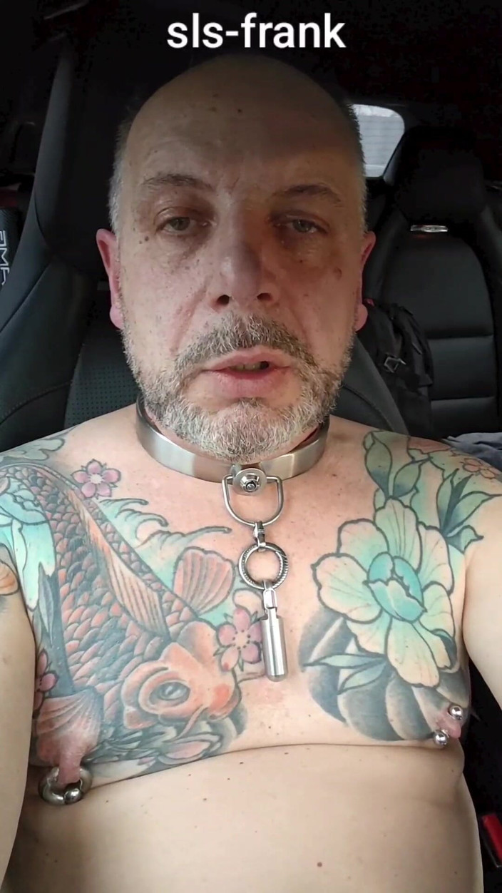 sls-frank: sls-frank, aștept în parcarea cu carpooling un client