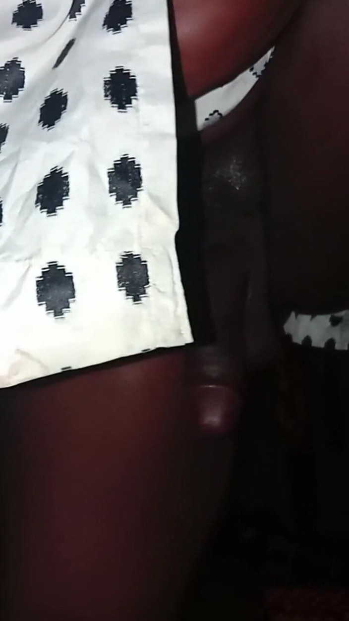 Badman4606: 濡れたクリーミーな膣を満たした