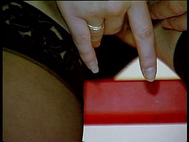 Lucky Wankerz: Кастинг мастурбації з цією милою дівчиною