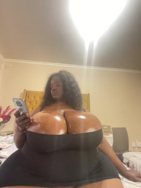 Legendary Booty Overdose: Black BBW Titsplay