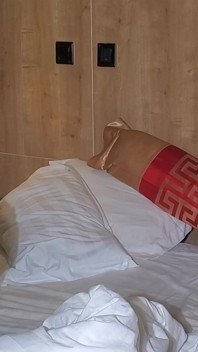 Sıska Seksi Oğlanlarımla Eşcinsel Hardcore 4'lü Grup Seks