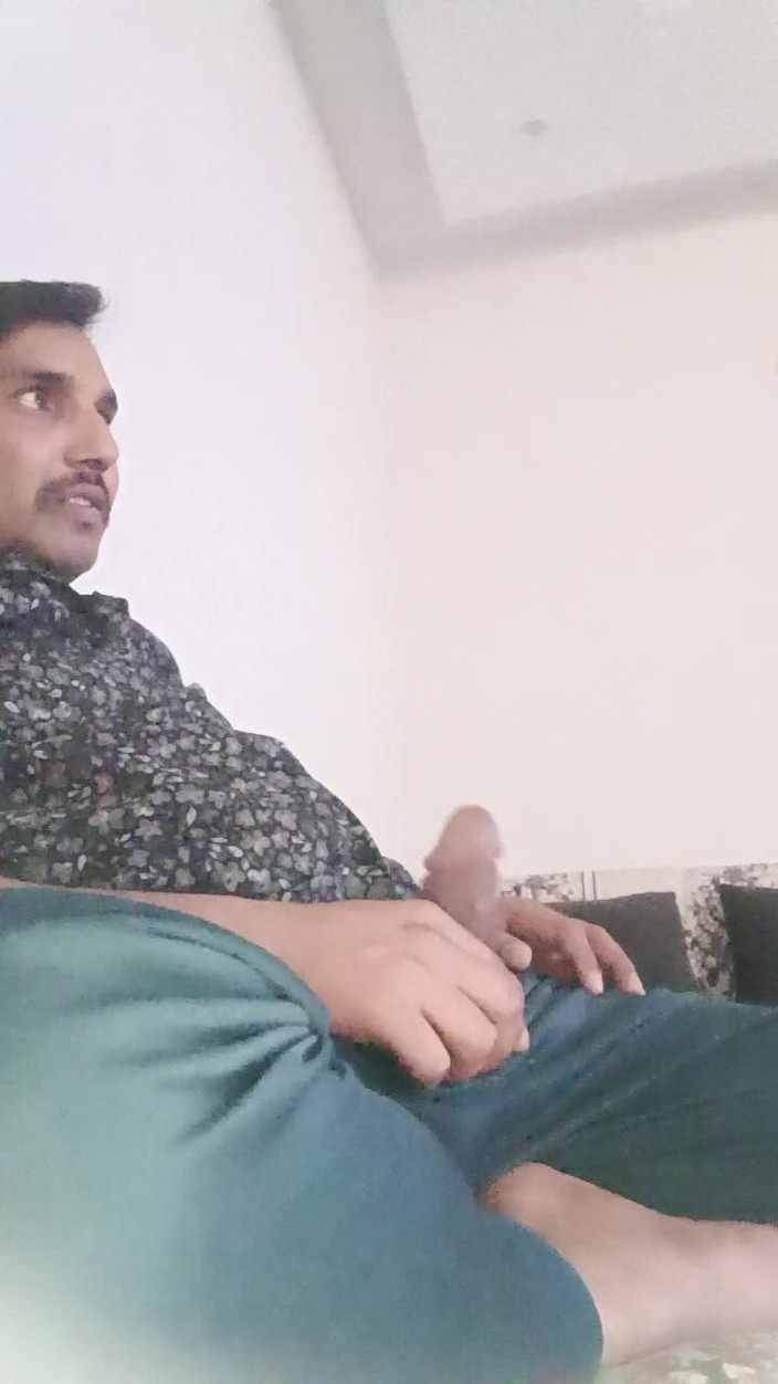 Rajasthani-old-lover: भारतीय पुलिस अधिकारी को पड़ोसी सौतेले पिता और सेना अधिकारी सौतेले पिता द्वारा चूसा और चोदा जाता है पाकिस्तानी सौतेले पिता शिक्षक