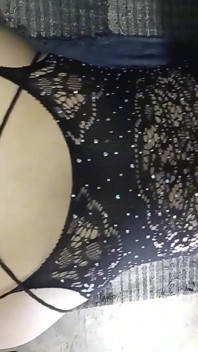 Je l’ai acheté à quatre pattes en lingerie