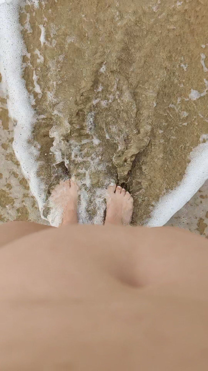 Foot Files: 나는 바다 서핑의 파도에 걸어 - 발 파일