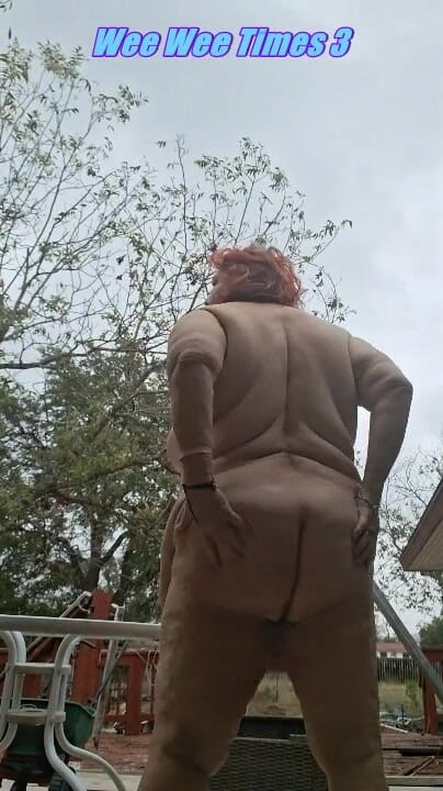 BBW nurse Vicki adventures with friends: 뚱뚱한 간호사 비키는 Wee Wee (오줌) 3번