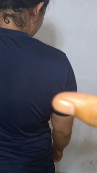 Maskeli adam inocent bayanı sikiyor