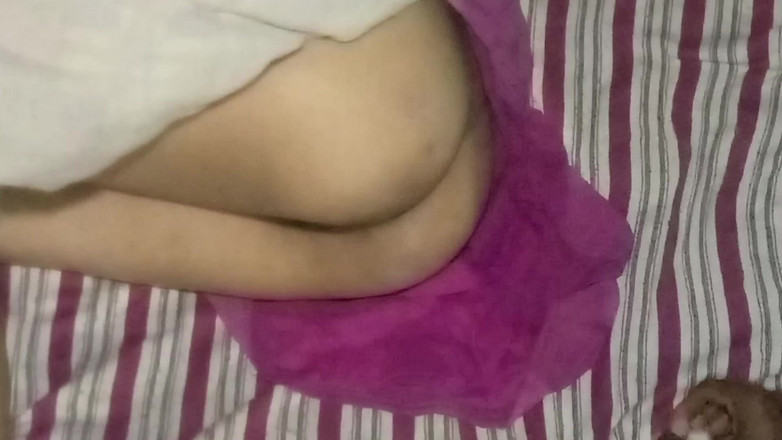 Mhsexy: Bihari bhabhi rief ihren nachbarn an und fickte ihn gründlich...