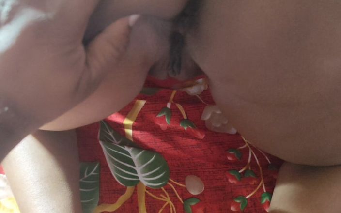 Suryasushma: Sexy Marathi Bhabhiji anální hra a prstění od jejího švagra