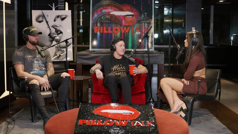 Pillow Talk: Jak zjeść dobry kotek W⧸ Onlyfans Supermodel Kali!