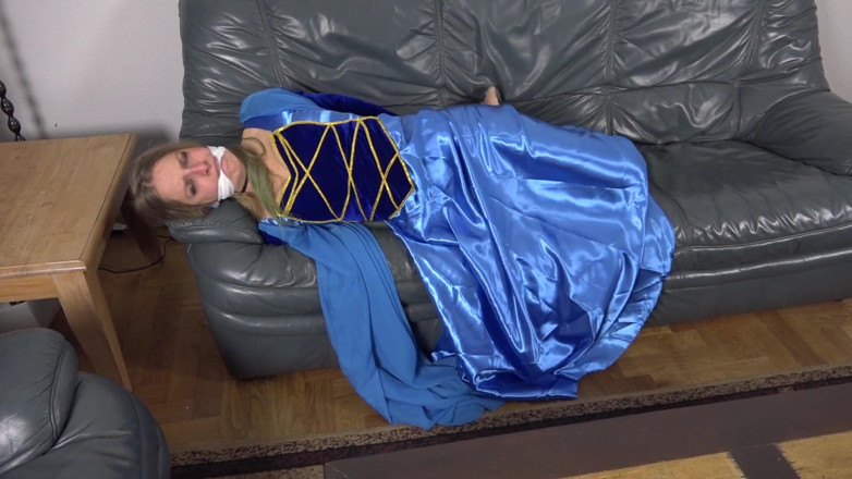 Restricting Ropes: Violet Haze - petrecere LARP