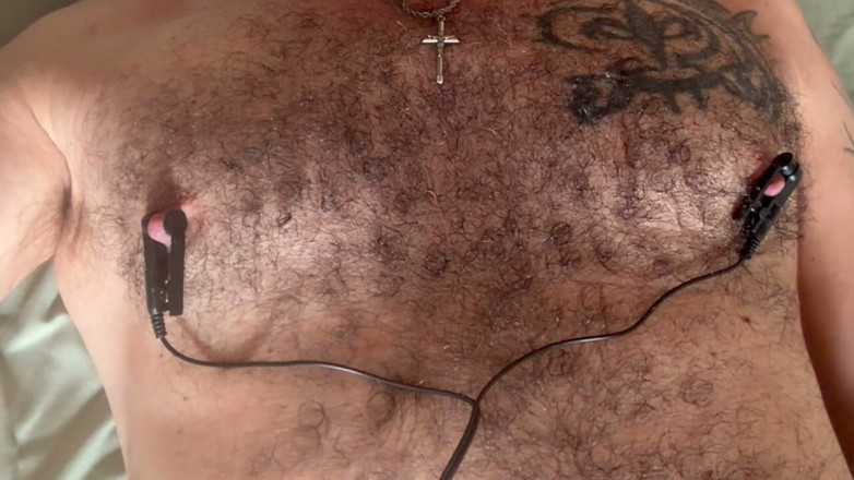 Kilus bear: Electro Nipples 2