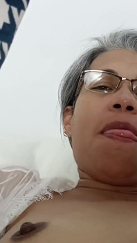 Masturbation and Oral Sex with My Stepsister - Porn 100% in Spanish