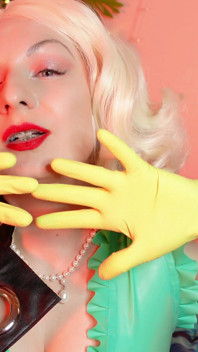 ASMR household gloves