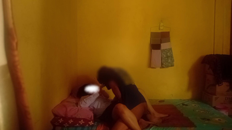 Famly sex: Teenage Girl in College in Entot at Her House When...