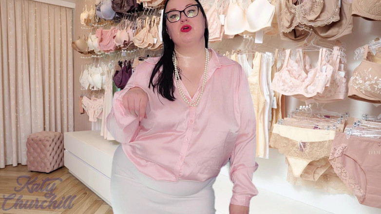 Katy Churchill: Expunând un efeminat secret la magazinul de lenjerie