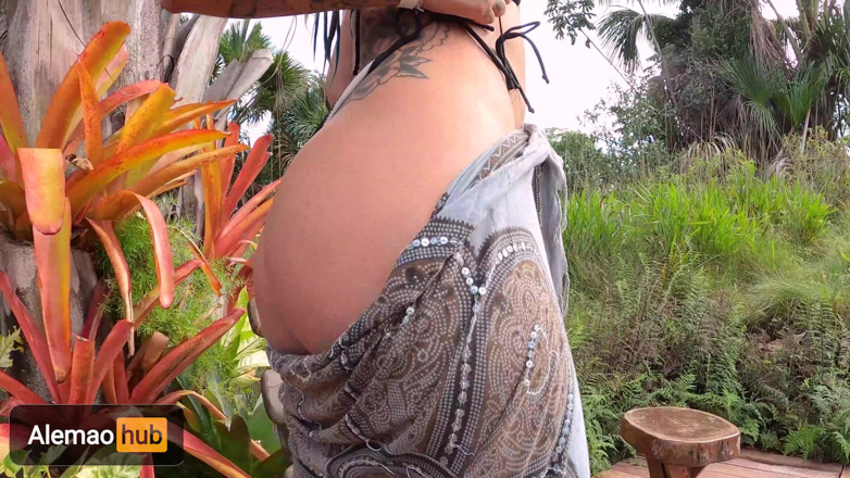Alemao Hub: Cewek rambut merah ini dientot liar di hutan