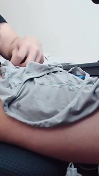Cam4 fuerte gimiendo acariciando mi ropa interior asiática