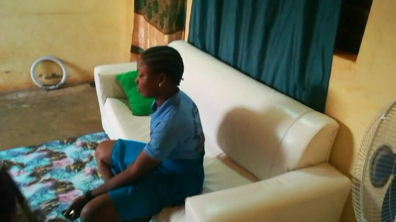 Pornsexlive: African Girl in Uniform Gets Fucked by Burly Black African