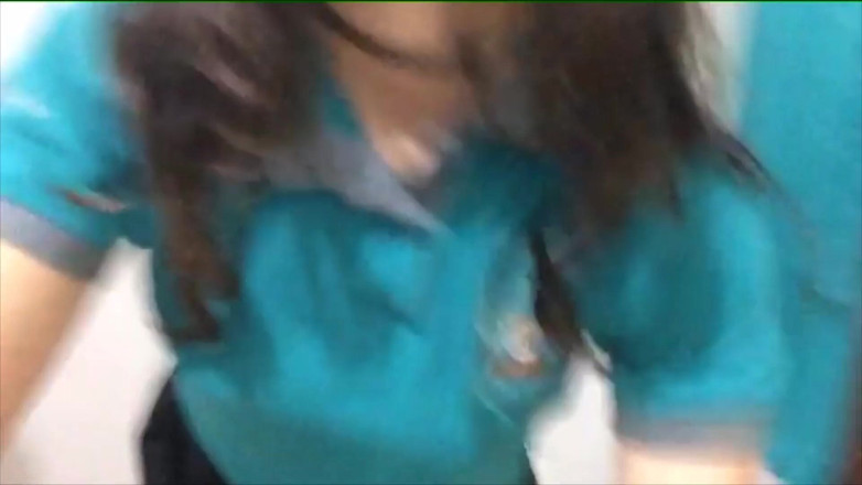 Adorable Teen: Thủ dâm cái mông nóng bỏng và khít khao của...