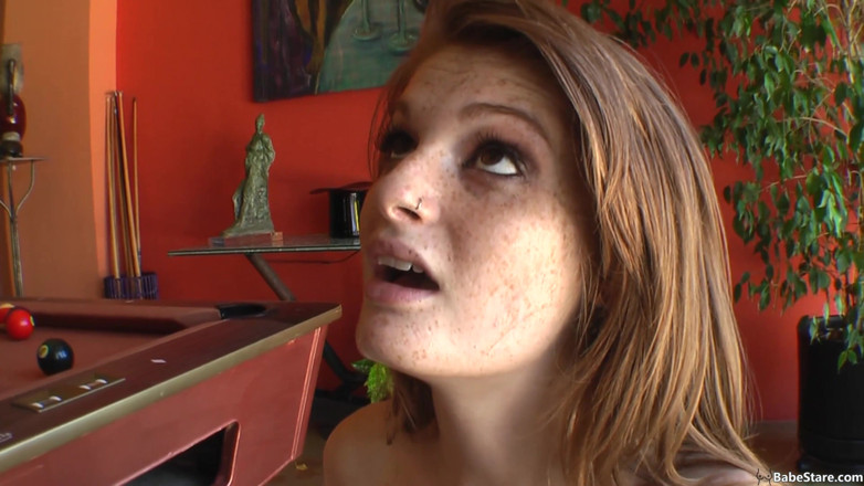 Babe Stare: Paar beginnt ihr rendezvous im freien, bevor sie nach privatsphäre...