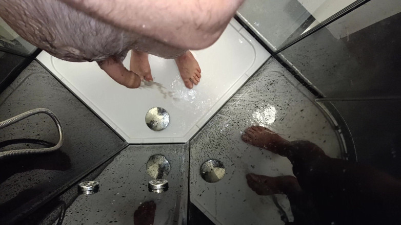 Uhri: Hoteldusche, behaart typ