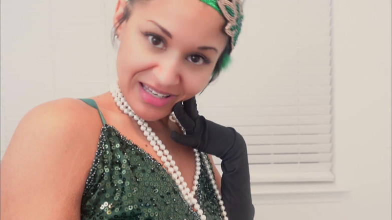 Kink in Time: Calisa Bliss的20年代巨人大战4k第一人称视角缩小的幻想等待着！