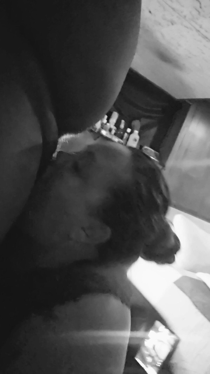 KineMaster: Hrdlo, sekce 1 z 9