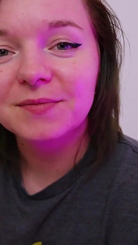 女友嫉妒你的电子游戏角色