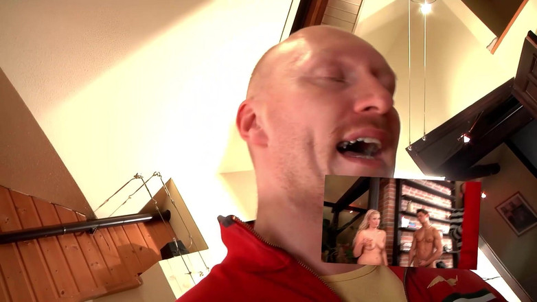 Deutschland Porno X: सींग का बना हुआ गोरा दो लंड चाहता है और उसके पति देखता है और झटके बंद