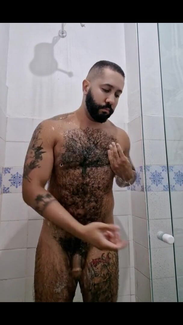 RiqueMartinsRJ: Mau ikutan mandi bareng nggak?