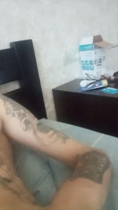 My big dick close up for you: Je joue avec ma douce bite