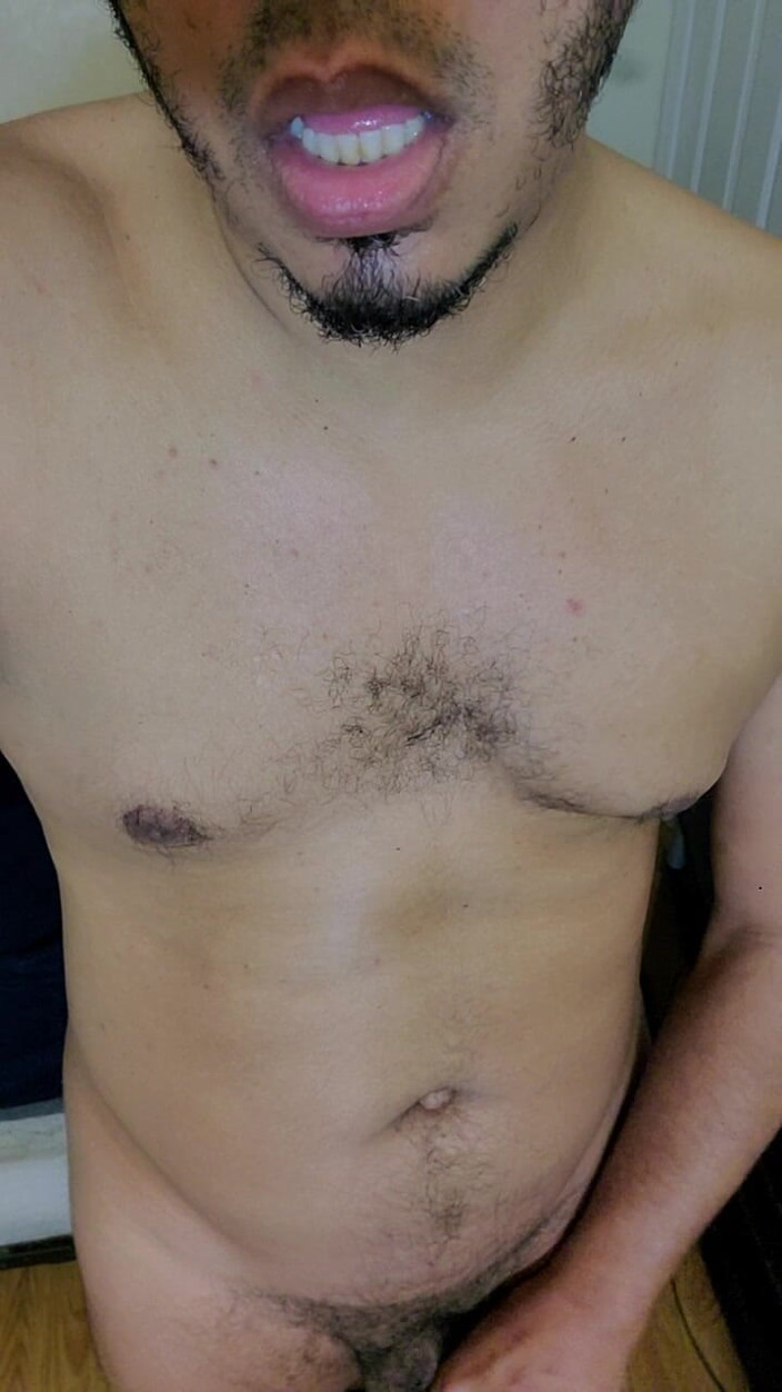 Browndicksavior: Accarezzo il tuo cazzo con me mentre immagino di leccarti...