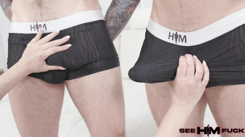 See him fuck: Doppelte Vagina über den King of Clubs mit Adonis Breeds und...