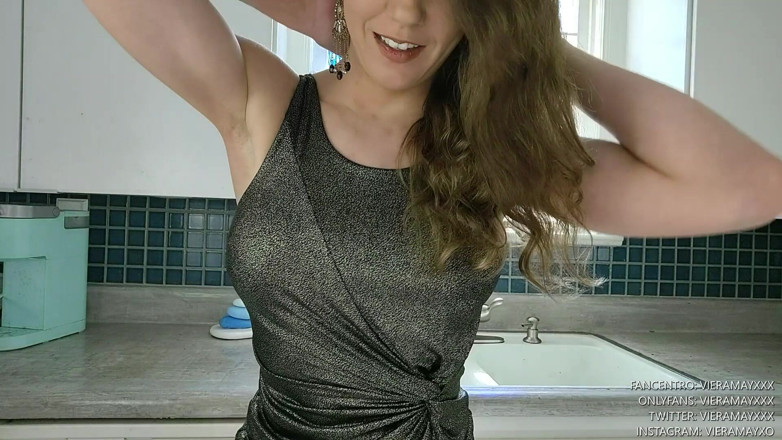 VieraMayXXX: Je baise ma belle-mère sexy de ma copine - facial