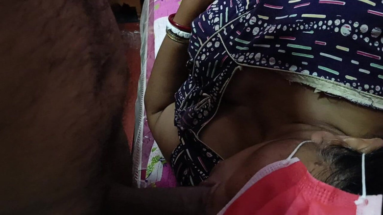 bengalihousewife: Indyjska bengalska gospodyni boudi ogromny kutas ssie