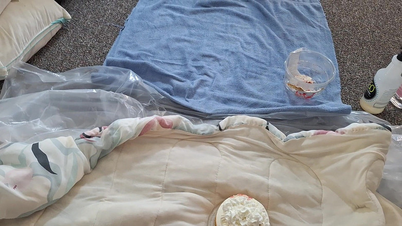 Victoria Lecherri: ¡para Mis Amantes Del Juego De Pies Y Comida!