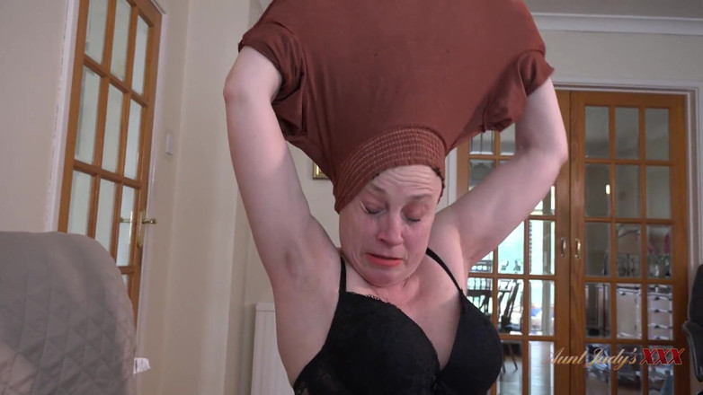 Aunt Judy's XXX: AuntJudysXXX - Tu Tutora Madura De MILF Sra. Andrea Ann Encuentra...